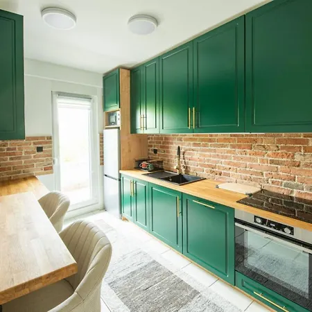 Sarmantan Stan U Centru Grada *