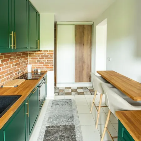 Apartment Sarmantan Stan U Centru Grada